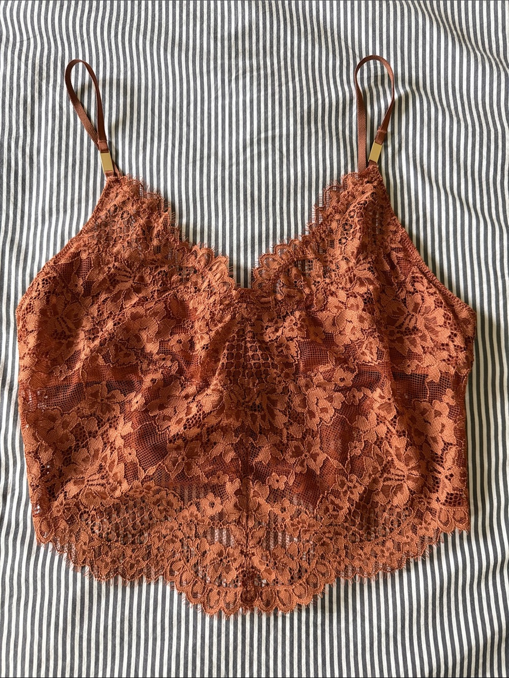 Aerie lace cami bra top